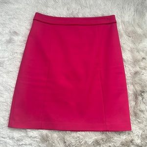 Tahari skirt size 2 pink